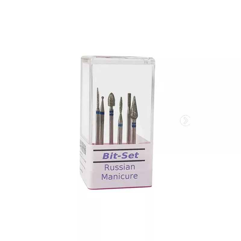 Kit Manucure Russe L pour de parfaits contours d'ongles.